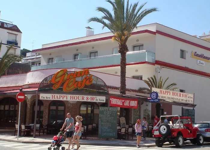 Casablanca Suites Apts Only Adults Calella
