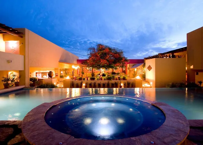 Luxury Hotels in Cabo San Lucas
