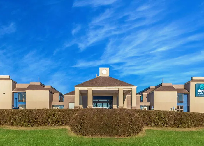 Clarion Pointe Harrisonburg Hotel