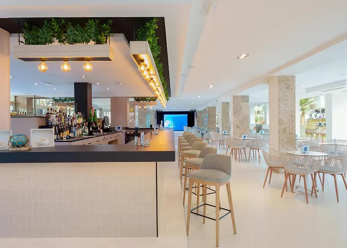 Hotel Globales Janeiro Can Picafort 