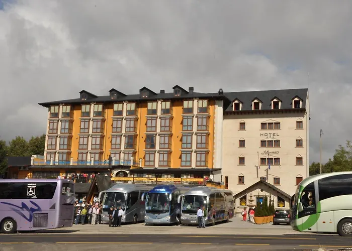 Hotel Complejos J-Enrimary Puebla de Sanabria