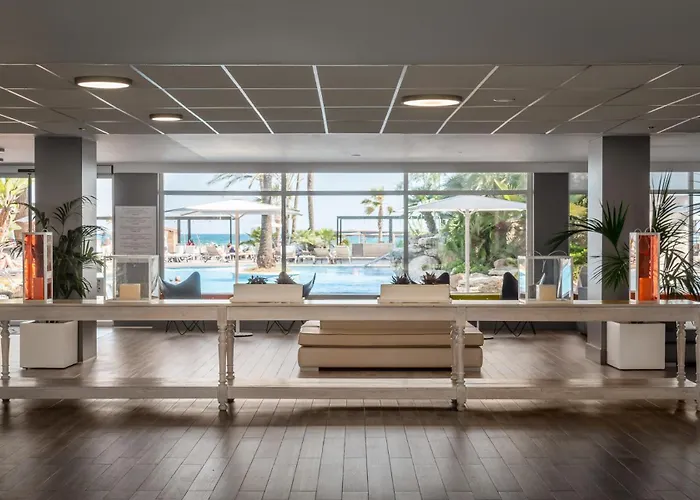 Hoteles Románticos en Cambrils 