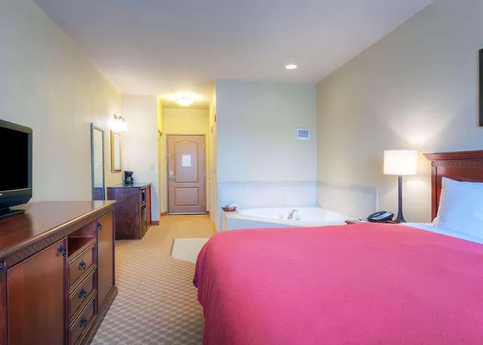 Country Inn & Suites By Radisson, Emporia, Va