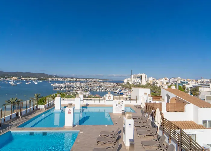 Apartahoteles en San Antonio Abad 
