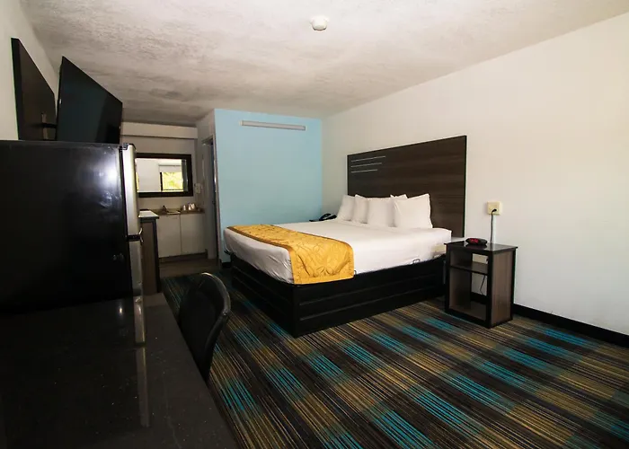 Sweet Dream Inn - University Park Ferry Pass