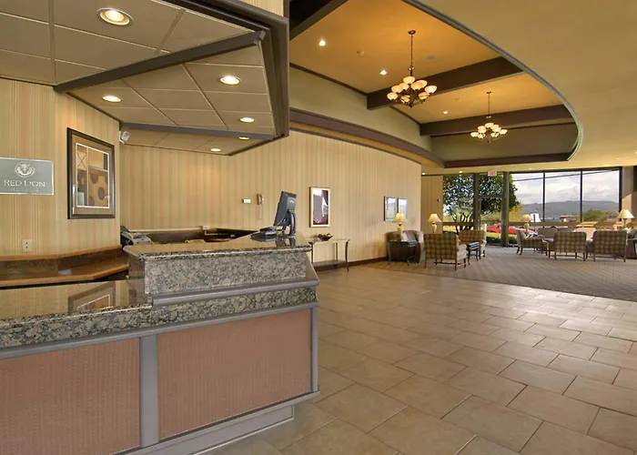 Red Lion Hotel Coos Bay