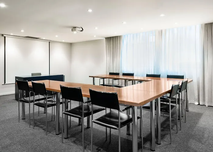 Ac Hotel Ponferrada By Marriott