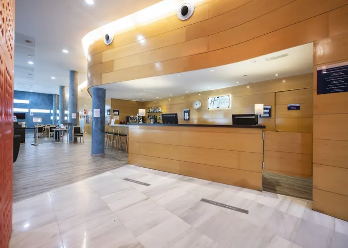 Holiday Inn Express Molins De Rei By Ihg