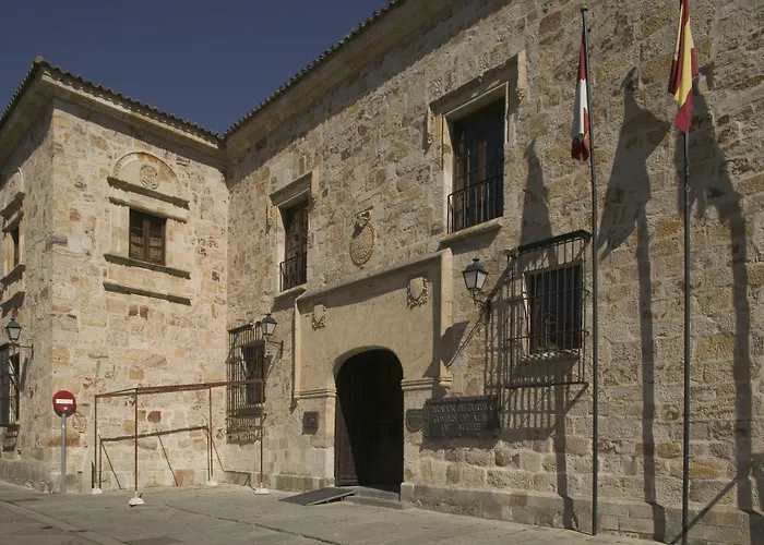 Parador De Zamora