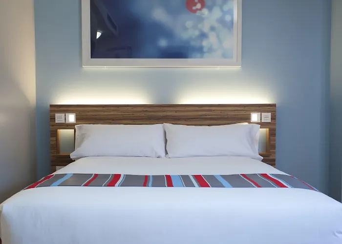 Travelodge Valencia Aeropuerto Manises