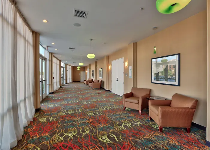 Holiday Inn Roswell By Ihg