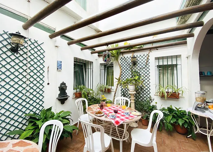 Hostal Azahara Nerja