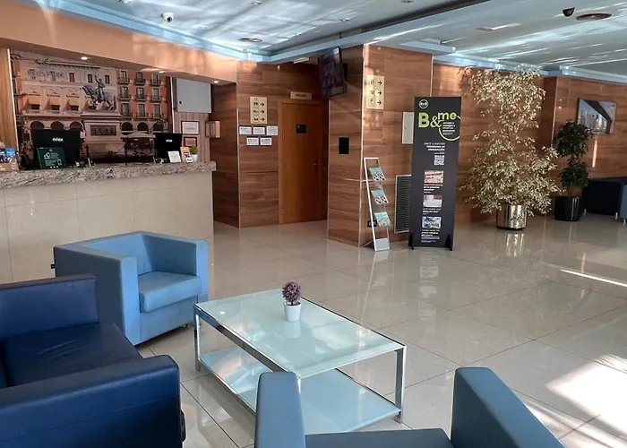 B&B HOTEL Tarragona Reus