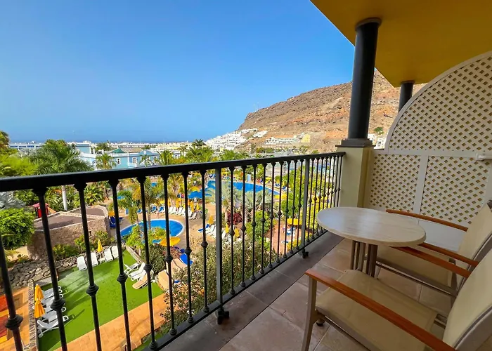 Puerto De Mogan Hotels