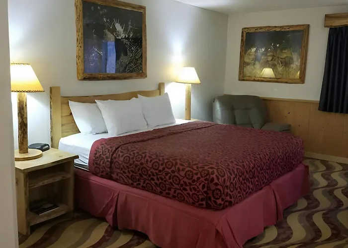 Sandpoint Inn Ponderay