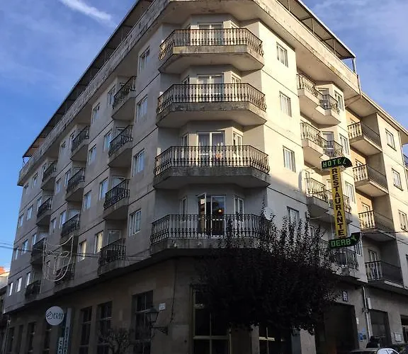 Hotel Restaurante Derby O Carballiño