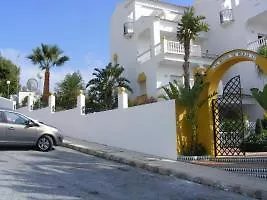 Apartment In Nerja Mlaga 102179